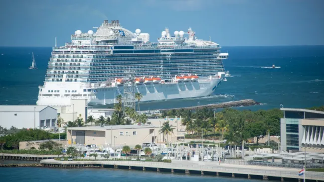 10nts Orlando Stay & 7nts Bahamas, Princess Cays & Caribbean Gems Cruise