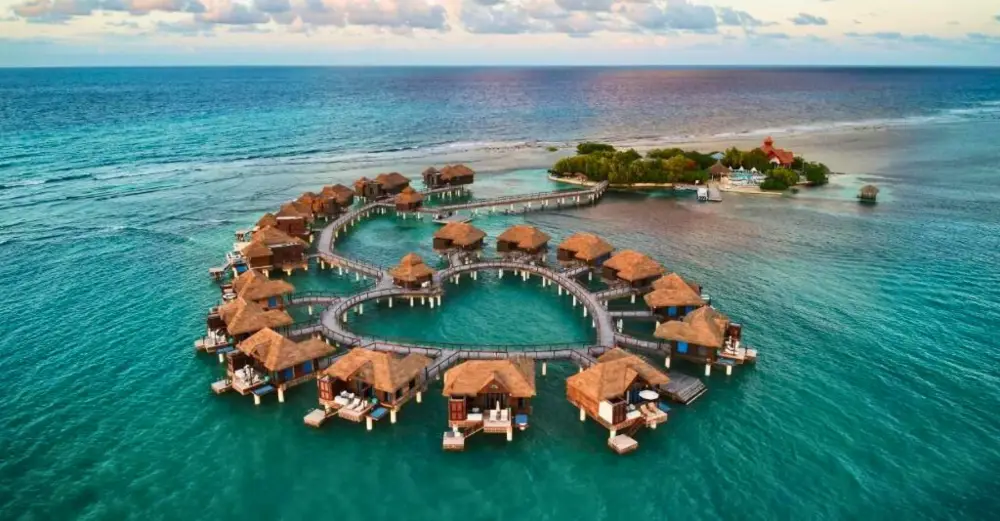 Montego Bay, Jamaica destination slide