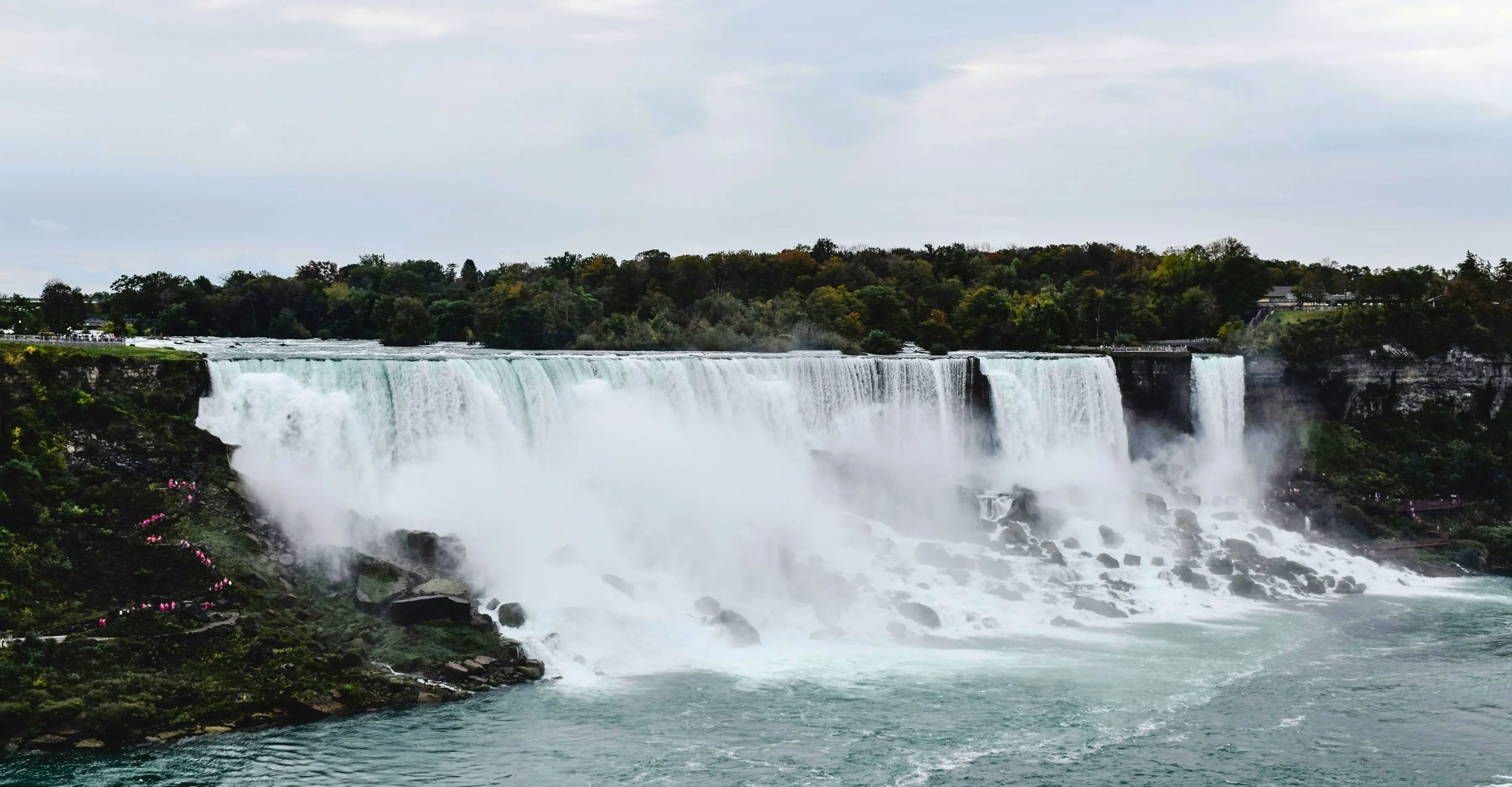 Niagara Falls , Canada